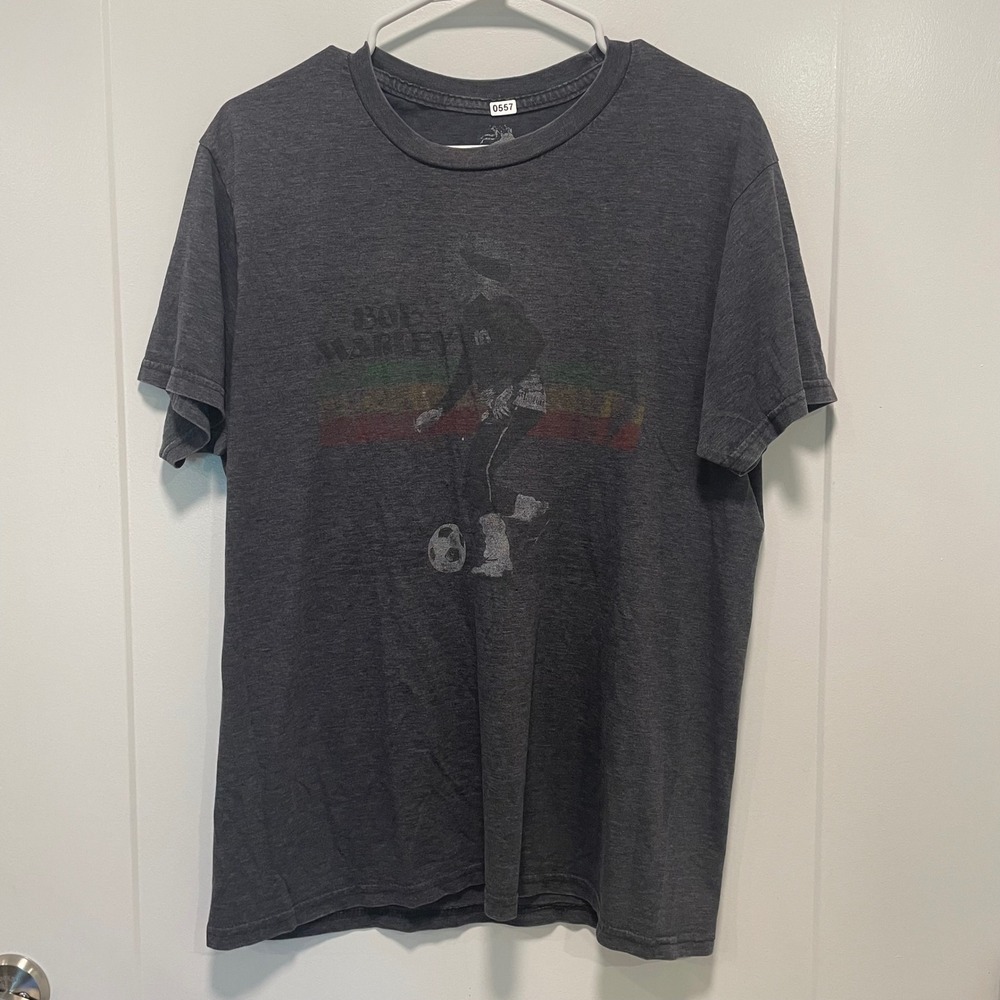 Bob Marley Zion Rootswear Soccer Graphic T-Shirt Charcoal Gray Mens Large